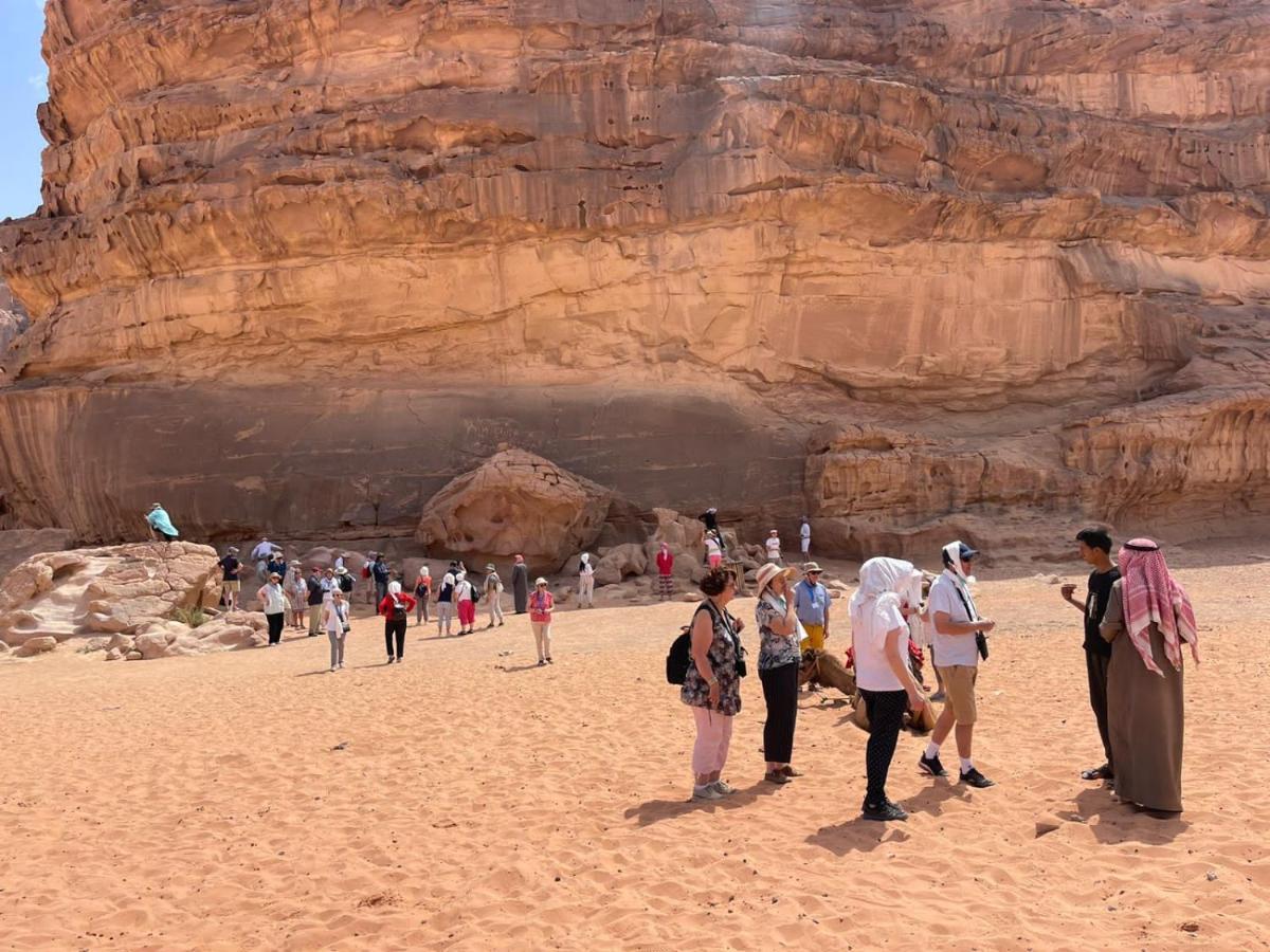 Wadi Rum Magic Camp 외부 사진