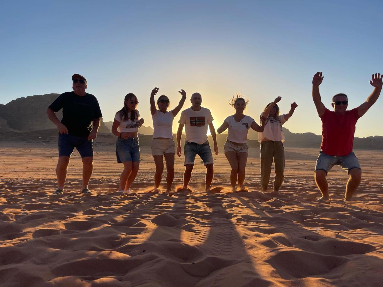 Wadi Rum Magic Camp 외부 사진