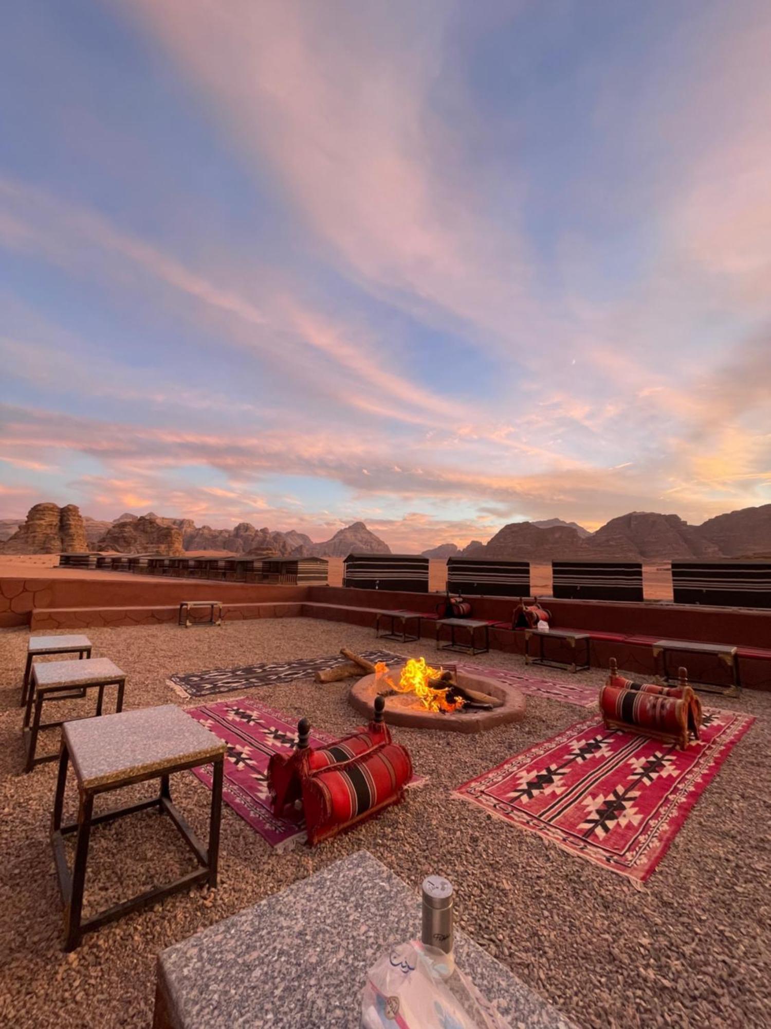 Wadi Rum Magic Camp 외부 사진