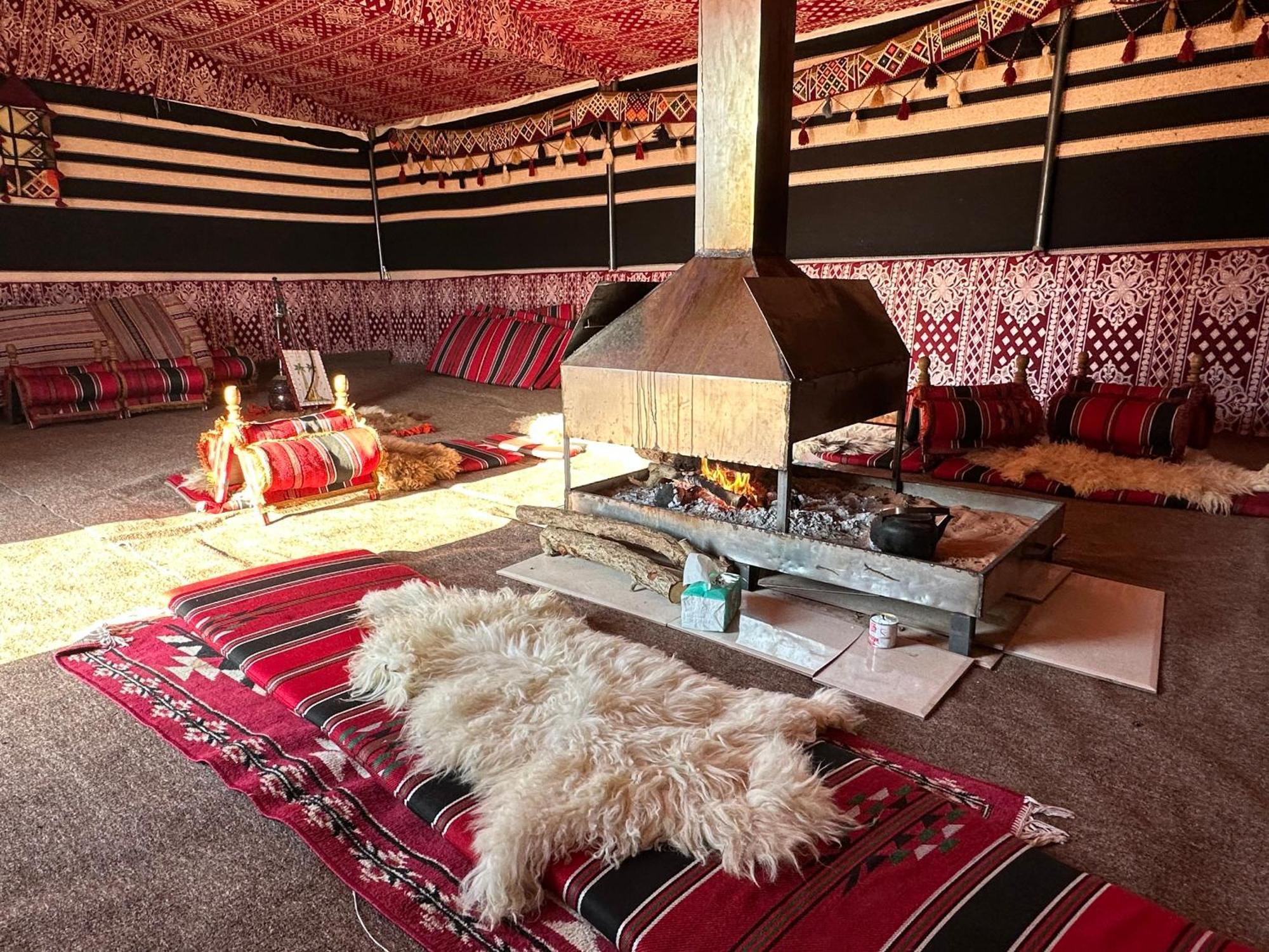 Wadi Rum Magic Camp 외부 사진