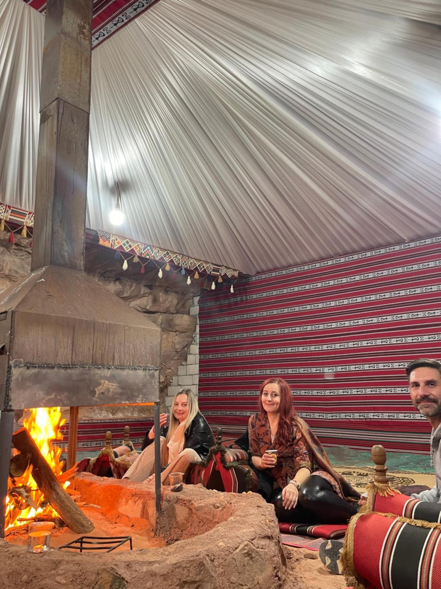 Wadi Rum Magic Camp 외부 사진