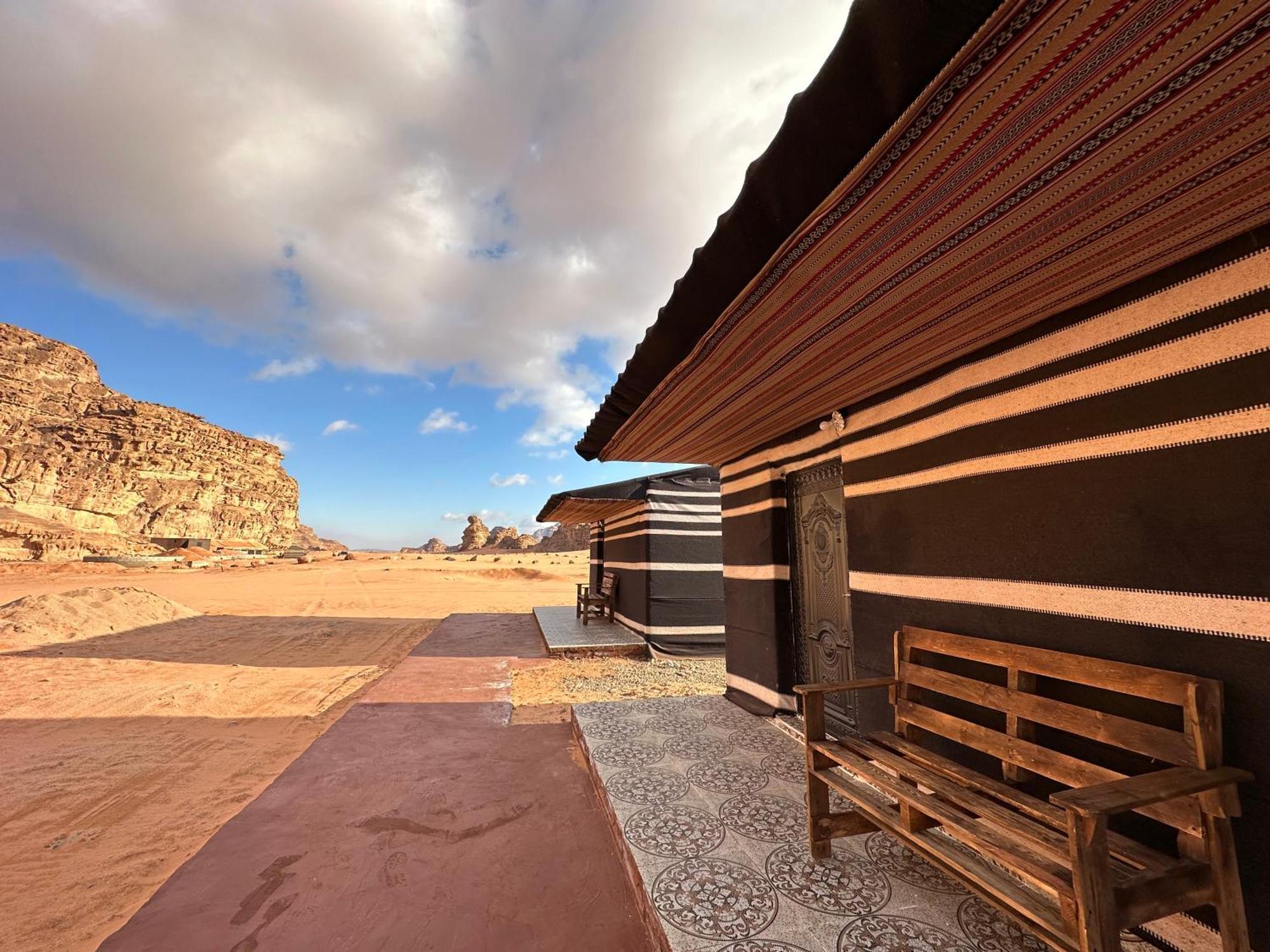 Wadi Rum Magic Camp 외부 사진